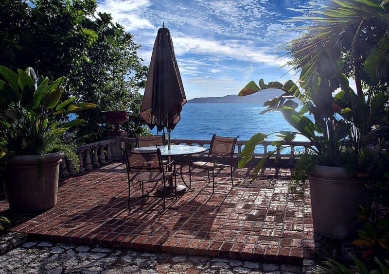 <?php echo Bambu Villa.